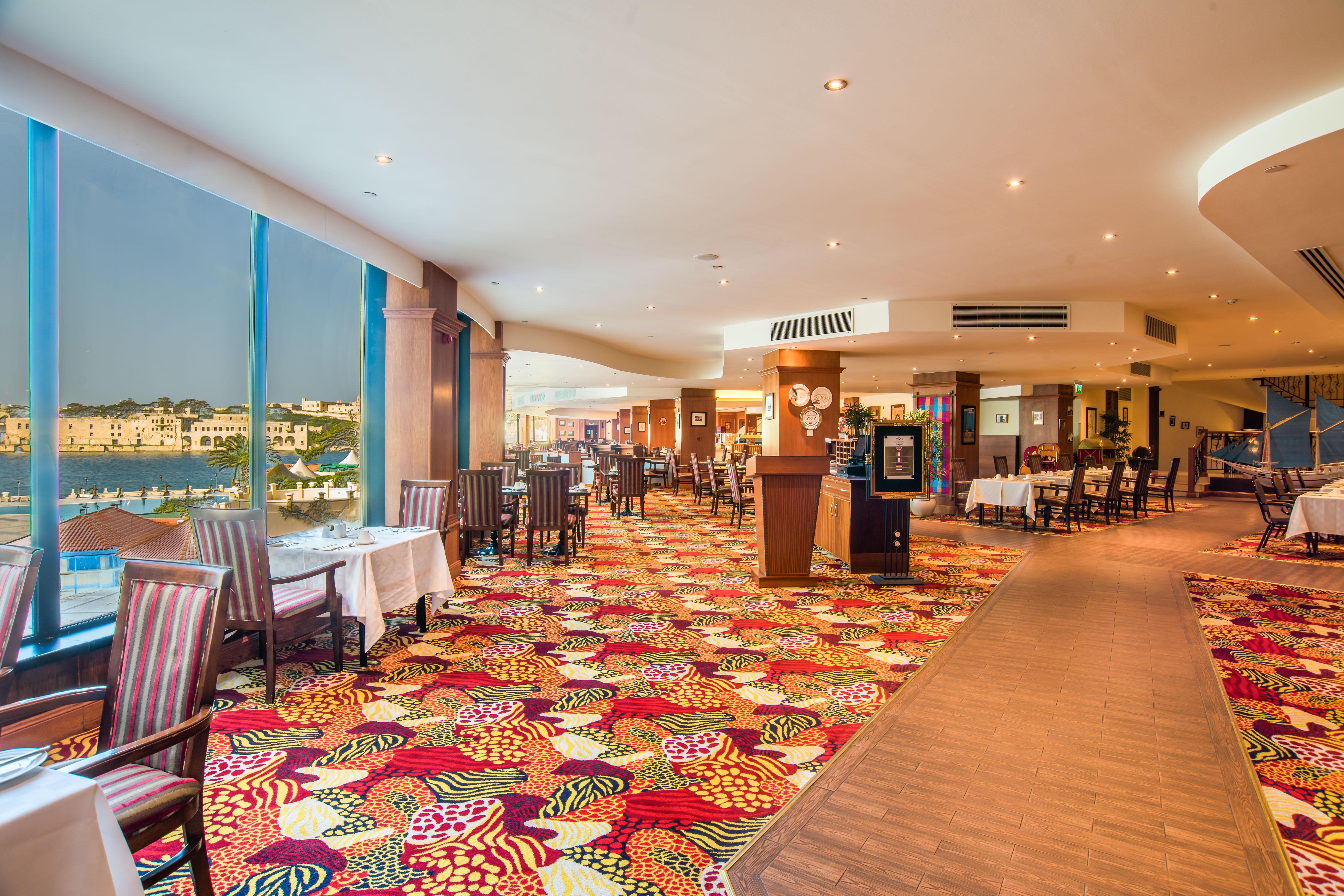 Grand Hotel Excelsior Floriana Luaran gambar The interior of the casino