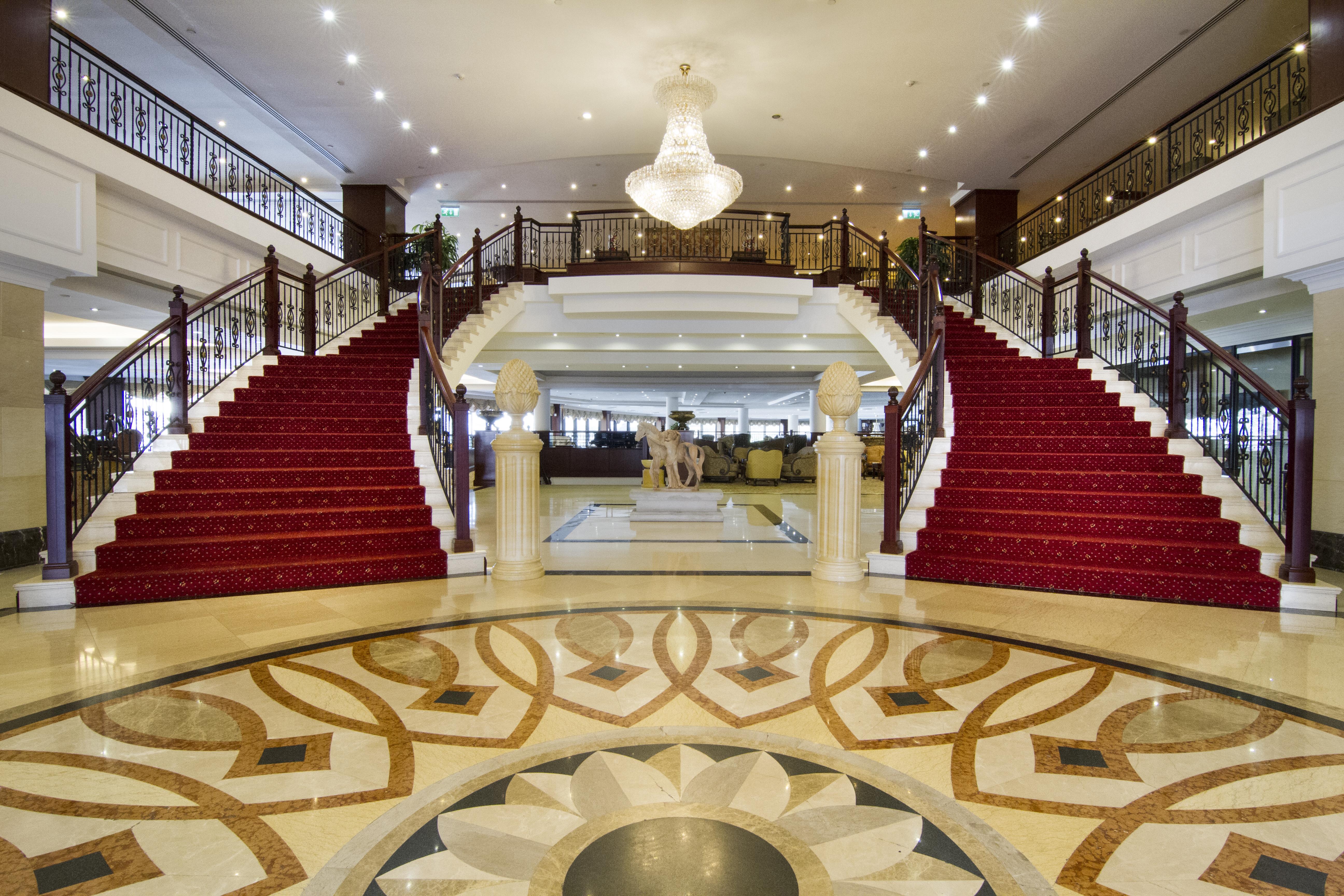Grand Hotel Excelsior Floriana Luaran gambar The lobby of the hotel